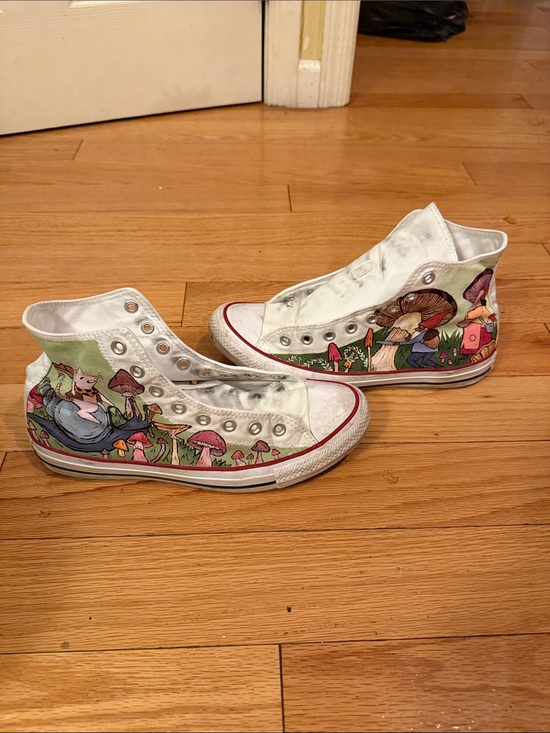 Converse Other - Converse winnie pooh White High-Top Sneakers fun whimsical Disney playful sassy
